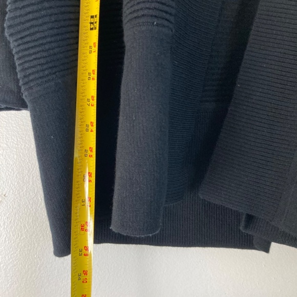 Lululemon 100% merino wool cardigan - Picture 8 of 10